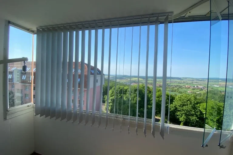 zatienenie balkona a lodzie 12